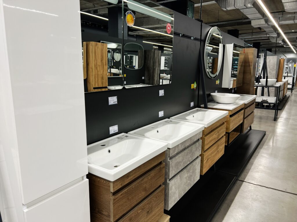 bath showroom atlanta
